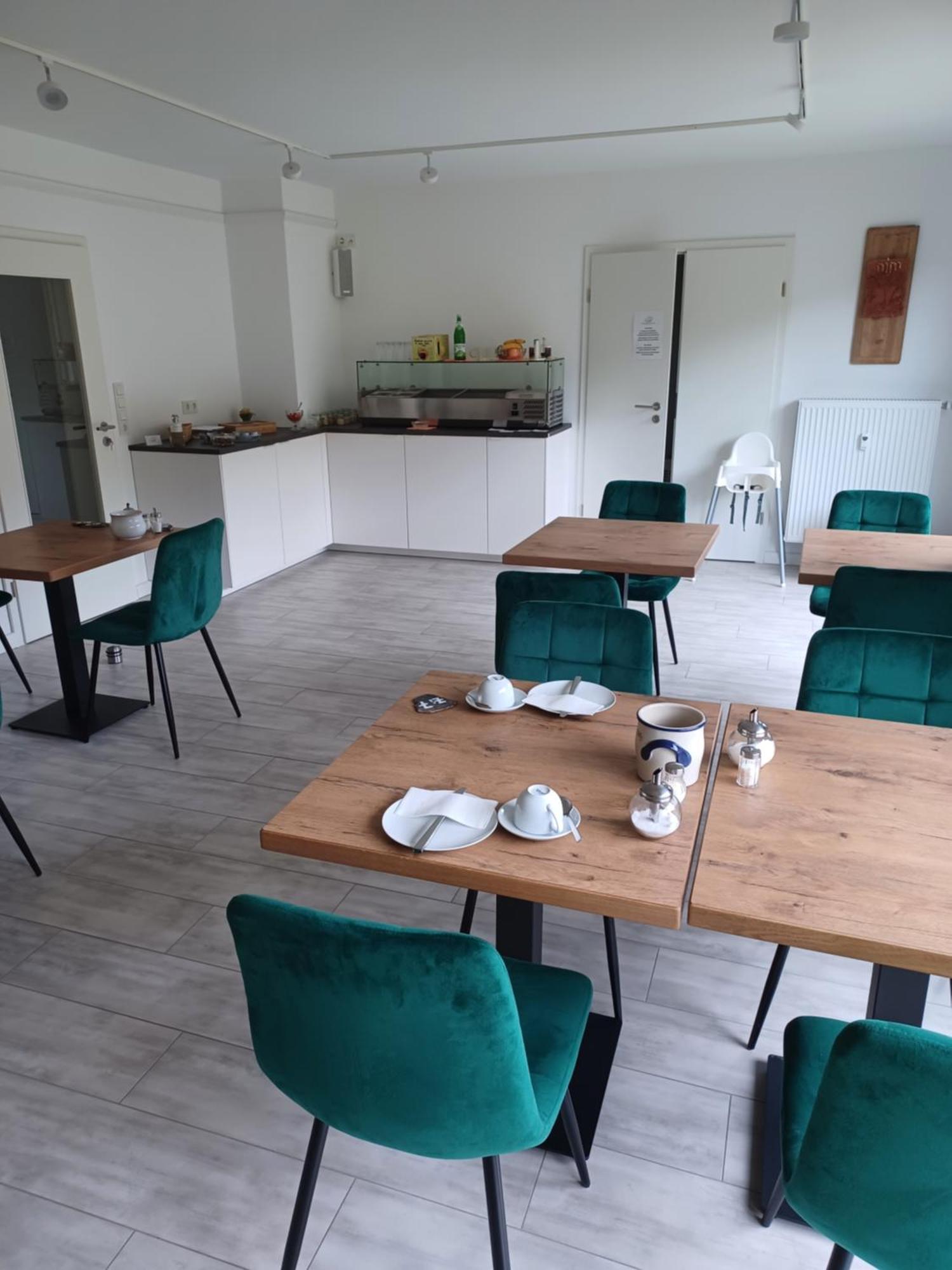 Gaestehaus Bausch Меринг Экстерьер фото